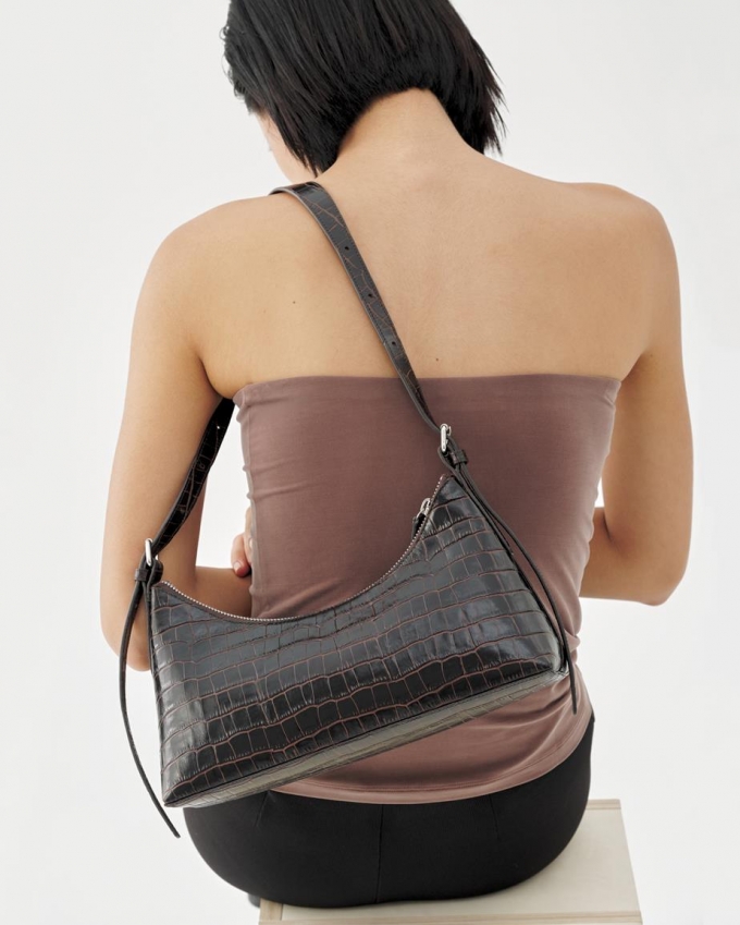 Vagabond Bari Mini Tasche - Braunes, Geprägtes Leder Vagabond Bari Mini Tasche - Braunes, Geprägtes Leder