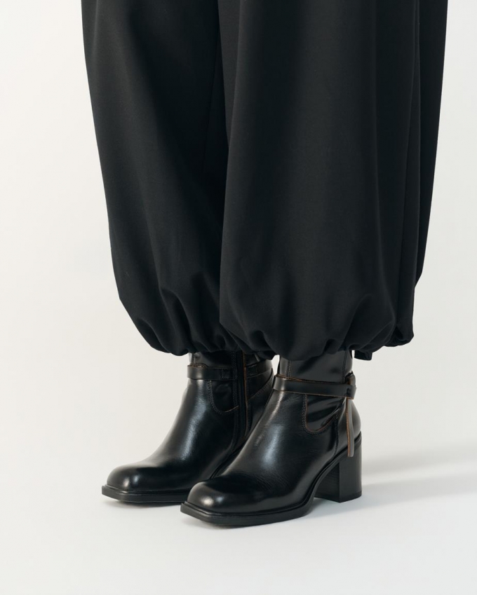 Vagabond Meryl Stiefel - Schwarzes, Leder/Kontrastkanten