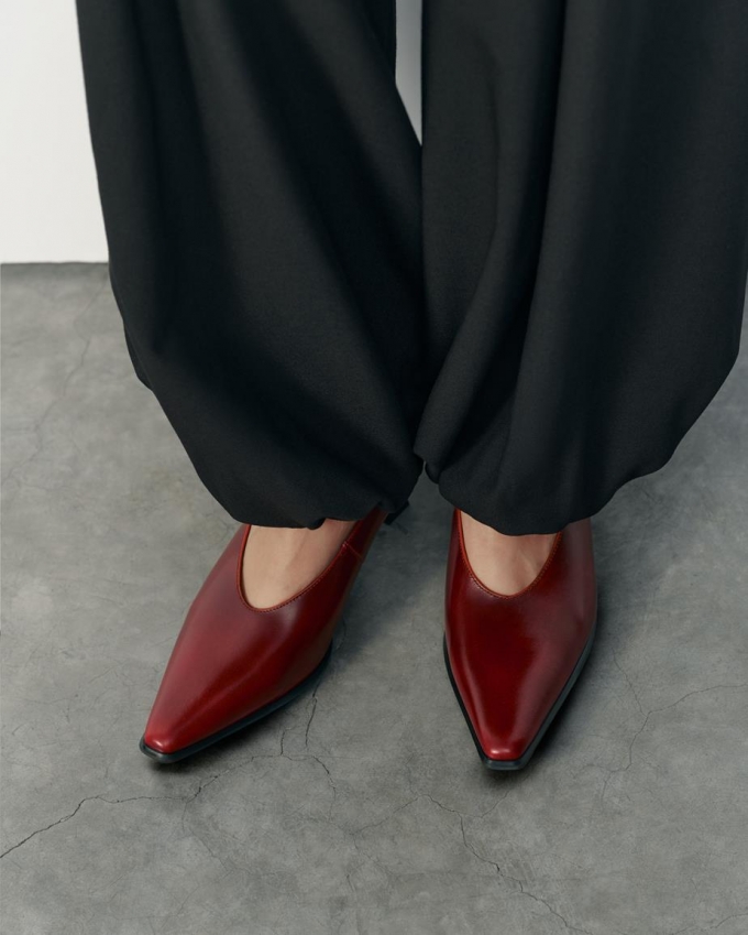 Vagabond Elly Pumps - Rotes, Gebürstet Leder Vagabond Elly Pumps - Rotes, Gebürstet Leder