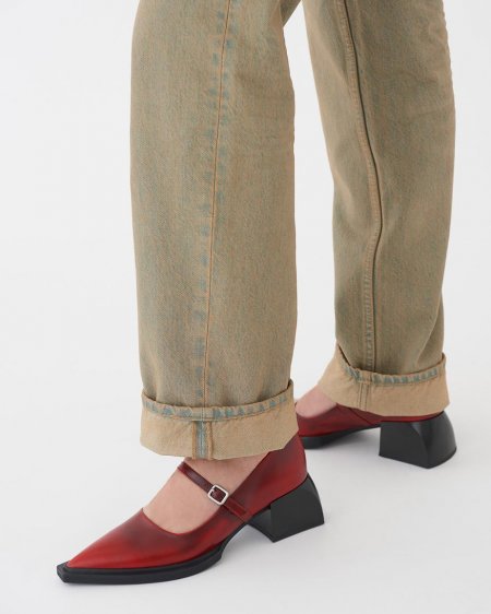 Vagabond Vivian Pumps - Rotes, Gebürstet Leder Vagabond Vivian Pumps - Rotes, Gebürstet Leder